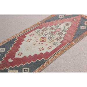 1.6x3.7 ft Vintage Rug, Rug, <b>Red</b> Striped Rug <b>Wool</b> - Product Image 1