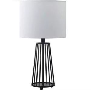 Lampe de table en métal élégante fabriquée à la main pour la décoration intérieure Éclairage de chevet moderne Accent en fer élégant pour le salon - Product Image 5