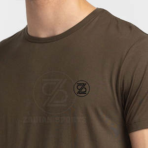 Camiseta lisa de color liso para hombre con escote sin etiqueta Camiseta lisa de manga corta para hombre con tela transpirable - Product Image 6