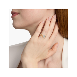 Anillo de compromiso de diamantes de inspiración vintage – Diseño romántico con detalles milgrain y detalles exquisitos - Product Image 4