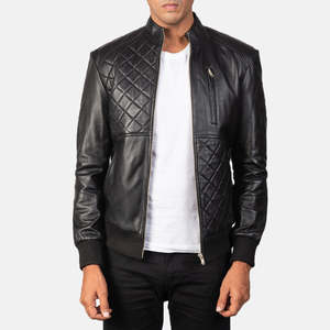Nouvelle veste bomber en cuir noir Moda, en laine, nylon et polyester, coupe-vent, fermeture éclair, boutons décoratifs, logo imprimé sur le devant, tricotée - Product Image 1