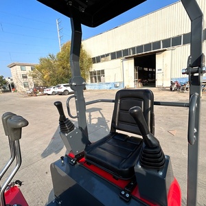 Miniexcavadora de 1.0 Tonelada, Compacta, de Buena Calidad, Motor de Dos Cilindros KOOP de 9.5HP con Herramientas Auxiliares de Alta Calidad, Entrega Rápida - Product Image 3