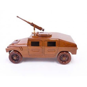 Jouet éducatif Montessori en bois fait à la main en résine vintage, modèle de voiture au design ancien, tranche d'âge de 2 à 4 ans, vente en gros du Vietnam - Product Image 1