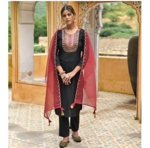 Vente chaude Maruti Mode Femmes Designer Ethnique Rayonne Indien Pakistanais Casual Wear Costume Organza Dupatta Kurti Pantalon Ensemble - Product Image 1