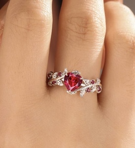 Bague de fiançailles en forme de coeur de rubis rouge 925 bague de promesse de feuille d'argent pour elle 8mm rubis femmes bague Lot - Product Image 1