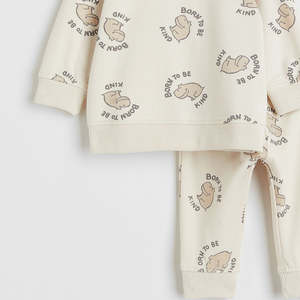 ชุดวอร์มเด็กผ้าฟลีซสีล้วนสำหรับเด็กผู้ชายเด็กผู้หญิงกางเกงวิ่งเอวยางยืดระบายอากาศได้กีฬาลำลองน้ำหนักเบา - Product Image 2