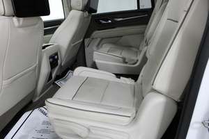 G-M-C Yu-kon XL 4WD 2024 Usada de Élite - Product Image 6