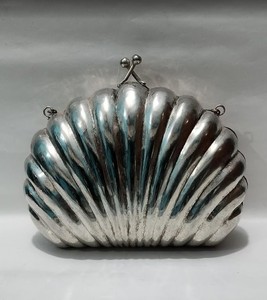 Indian Metal Clutch Bag for Women Premium Wedding Party Purse Designer Evening Bag Wholesale Suppliers - Product Image 1