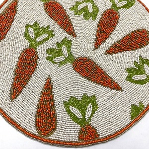 Axiom Home Accents - Manteles Individuales Modernos de Lujo, Ecológicos, de 12x12 Pulgadas, Altamente Duraderos, Hechos a Mano con Cuentas de Piedra, Bordados Únicos - Product Image 3