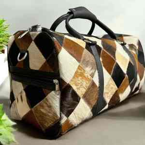 Vente en gros de sacs de sport en cuir de vachette style vintage pour hommes sacs de sport en cuir de vachette coupe-vent en matériau durable - Product Image 6