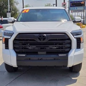 Toyota Tundra SR5 2024 en perfecto estado - Product Image 1