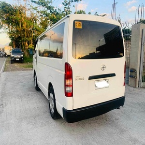 Toyota Hiace assez usagé en excellentes conditions prêt pour l'exportation vente à chaud prix bon marché acheter maintenant en stock meilleur prix à vendre - Product Image 2
