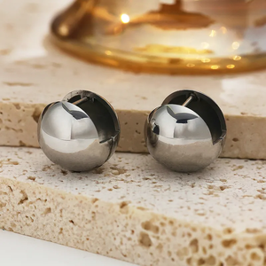 1 paire de boucles d'oreilles rondes en acier inoxydable 304 plaqué or 18 carats, style rétro simple - Product Image 5