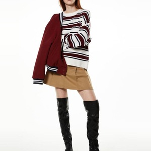 Pull en laine 100% pour femmes, conçu sur mesure, tricoté, chaud, respirant, style streetwear pour l'hiver, avec logo sur le devant et le dos - Product Image 4