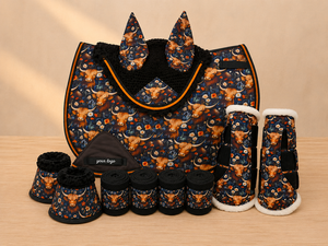 Ensemble de tapis de selle sublimé Western Bull / Voile anti-mouches / Couvre-ventouses / Couvre-attelles / Bandes de protection pour le polo - Ensemble assorti sublimé - Product Image 1