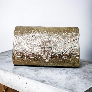 Bolso de mano de plata oxidada de metal de latón recién llegado con eslinga metálica para embrague de noche de boda de LUXURY CRAFTS - Product Image 2