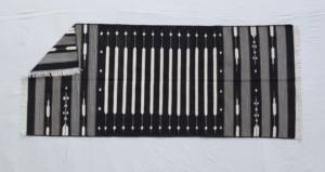 Alfombra Dhurrie de algodón tejida a mano de alta calidad 2,5x6 pies patrón geométrico en zigzag en varios colores decoración del hogar técnica trenzada - Product Image 6