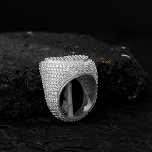 แหวนสี่เหลี่ยมทองคำ10K สุดหรูที่หุ้มด้วยเพชรมอยส์ซอไนต์ประดับเพชรสำหรับผู้ชาย - Product Image 3