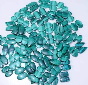 Malachite naturelle paire de pierres précieuses en vrac prix de gros Top qualité Malachite Cabochon paire de pierres précieuses en vrac pour la fabrication de bijoux - Product Image 4