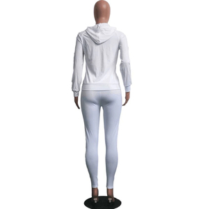 Costume de loisirs col en V en velours épaissi double face pour femmes survêtement deux pièces à motif solide pour l'hiver - Product Image 4