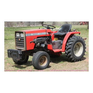 Tracteur diesel 4x4 Massey Ferguson 9500 70 CV à transmission par engrenages pour une productivité élevée du moteur, idéal pour le labour, le semis et la récolte - Product Image 5