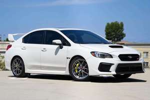 2023 Limited Edition Sport Car with Leather Seats Automatic Transmission 360 Rear <b>Camera</b> <b>Panoramic</b> Sunroof High-Power Engine - Product Image 5