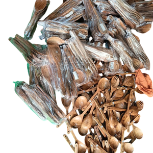 Ensemble de cuillères en bois d'acacia et de teck faites à la main avec support Vaisselle naturelle durable Logo de marque personnalisé Fabriqué en Inde - Product Image 5