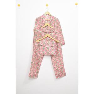 Vente flash Ensemble de pyjama en coton bleu à fleurs Impression à la main Vêtements de nuit pour femmes Ensembles de vêtements de nuit confortables pour femmes - Product Image 6