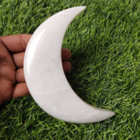 Nouveau fait à la main naturel blanc Agate grande taille demi-lune clair Folk Original Europe occidentale Art Style Technique lune