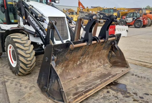 Chargeur rétrocaveuse Hidromek 62SS de qualité supérieure/chargeuse-pelleteuse 102B 2022 avec entraînement 4x4 Skid Steer Bucket Attachment Used Condition - Product Image 3