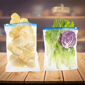 Sacs ziplock transparents avec fermeture à glissière fiable pour un emballage frais et sûr protégeant le contenu de l'exposition à l'humidité et à l'air - Product Image 3