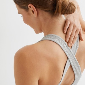 Soutien-gorge de sport sans couture à maintien élevé pour femmes OEM ODM Fitness Wear Dernier modèle Style simple Vente en gros Prix bon marché - Product Image 4