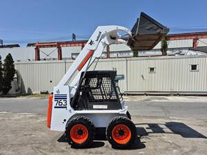 Nouvelle chargeuse compacte Bobcat 763 disponible - Product Image 4