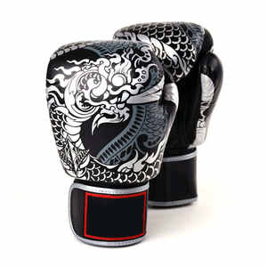 Gants de boxe de gros haute performance avec rembourrage en mousse haute densité, respirants, à lacets, logo personnalisé, en cuir véritable, pour l'extérieur - Product Image 1