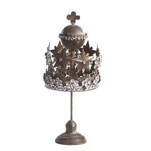 Sculpture de couronne grise contemporaine, accent de table, figurine artisanale de designer, centre de table décoratif moderne - Product Image 2