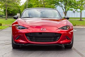 Mazda MX-5 Miata Club 2020 Usado en Excelentes Condiciones - Product Image 3
