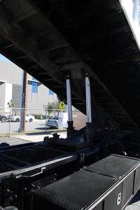 <span class=keywords><strong>Prix</strong></span> de gros pour <span class=keywords><strong>Chevrolet</strong></span> C7500 <span class=keywords><strong>4x4</strong></span> 18 pieds, camion à plateau à piquets / camion à benne basculante, CARB OK - Product Image 4