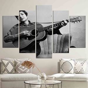 Lienzo Impreso con Diseño de Guitarra de Bob Dylan: Arte Mural Icónico, Decoración Única, Juego de 5 Lienzos Variados - Product Image 1
