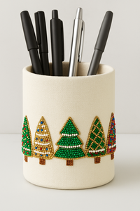 Colección de Portaplumas Navideños Artesanales con Cuentas, Organizador de Escritorio Bordado a Mano, Serie Festiva de Papá Noel y Árbol, Artículos de Papelería - Product Image 5