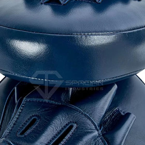 Almohadilla de Entrenamiento de Boxeo Personalizada, Duradera, Curva, de Cuero PU, para Entrenamiento de Golpes - Product Image 4