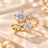 Bague ouverte asymétrique à trois pierres en diamant de laboratoire taille ronde 1,8 carats en or jaune 14 carats, bijoux personnalisés OEM ODM en gros