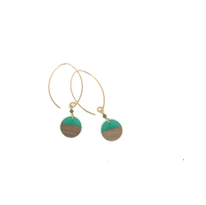 Pendientes de aro de madera y resina hechos a mano estilo color personalizado para mujer y pieza de diseño y artesanía natural - Product Image 5