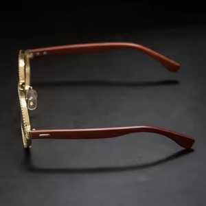 แว่นตาฮิปฮอปสีทองสไตล์วินเทจกรอบไม้ใสสำหรับผู้ชาย - Product Image 3