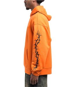 Sudadera con capucha naranja de gran tamaño a la moda con Diseño de manga de espina negra | Jersey de calle para hombres y mujeres - Product Image 2