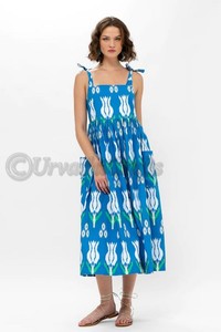 Crafted From Lightly Structured Cotton Poplin Adjustable Tie-<b>straps</b> Pockets Zipper Down the Back Women's Dresses - Product Image 5