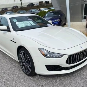 Ghibli GT RWD Sedán 2023 con Autonomía NEDC de 601-700 km, Motor de 150-200 kW, Batería de 90-110 kWh - Product Image 1