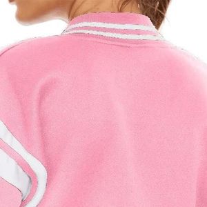 Chaqueta universitaria OEM para mujer, nuevo diseño cómodo, transpirable, nuevo estilo, venta al por mayor, chaquetas personalizadas para mujer - Product Image 4