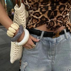 Bracelets en résine à motif de palmier de haute qualité disponibles dans toutes les couleurs, artisanat en os en métal, bracelets en laiton à incrustation d'os de mode - Product Image 4