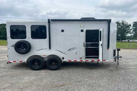 Remorque à chevaux d'occasion de qualité supérieure 2024 Harmar Dixie Star 206DSBP, type remorque 2 chevaux avec logement, prête à être expédiée