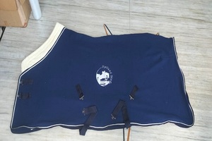 Vente directe du fabricant personnalisé tapis respirant en polaire polaire cheval équestre confortable couverture stable fabricant Inde - Product Image 2